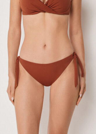 Slip bikini con laccetti laterali Vestibilità Premium