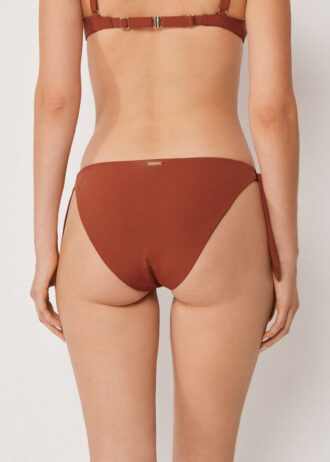 Slip bikini con laccetti laterali Vestibilità Premium