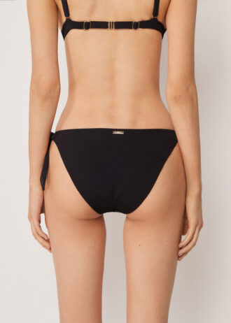 Slip bikini con laccetti laterali Vestibilità Premium